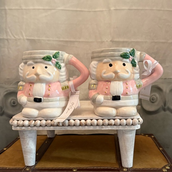 Arlington Design Nutcracker Mugs - Picture 1 of 6